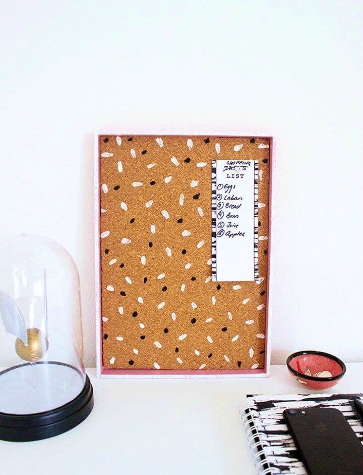 Upcycle an Old Tray to DIY a Pin Board