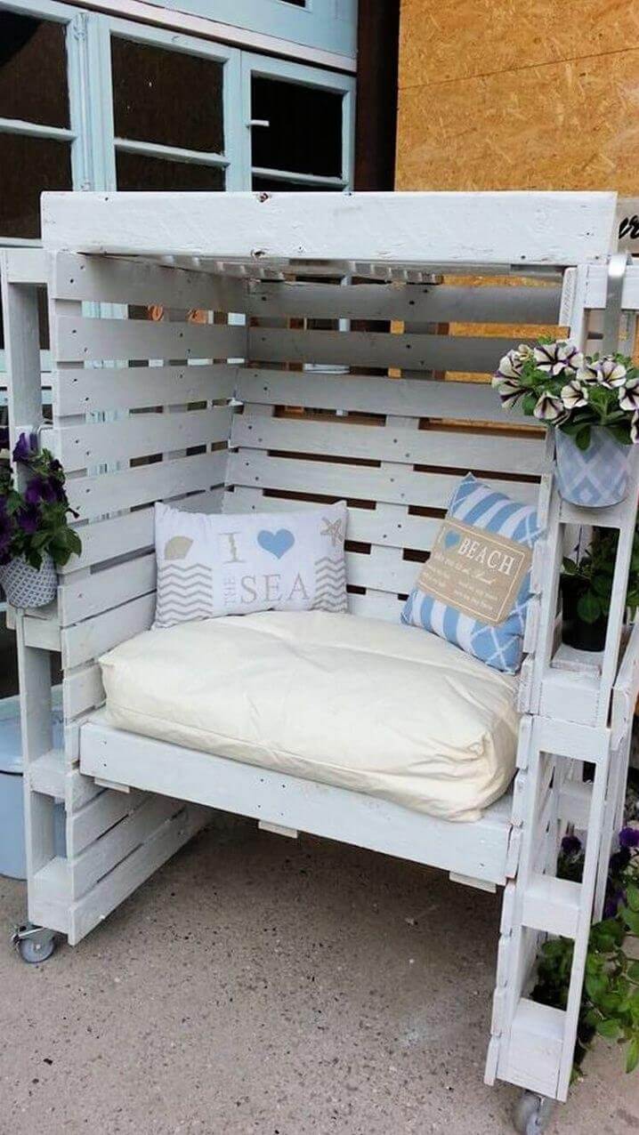 55 DIY Pallet Furniture Ideas & Plans (Original Guide Step by Step)