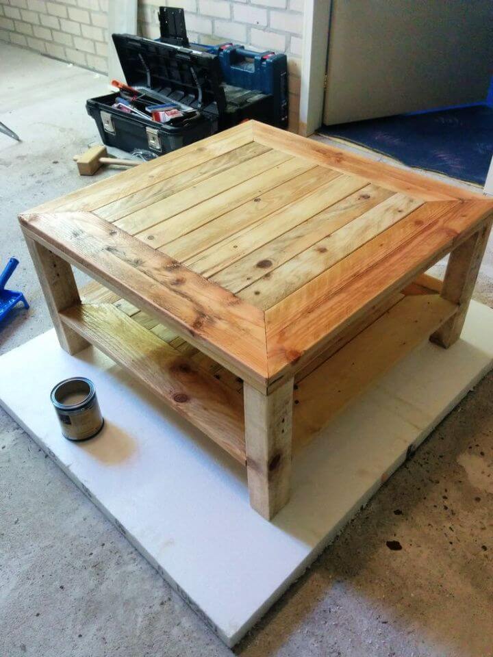 55 DIY Pallet Furniture Ideas & Plans (Original Guide Step by Step)