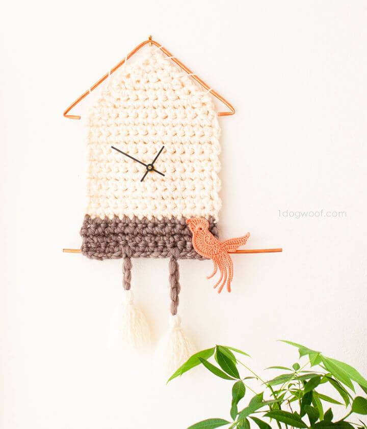 Crochet Yarn Cuckoo Clock Wall Hanging Pattern