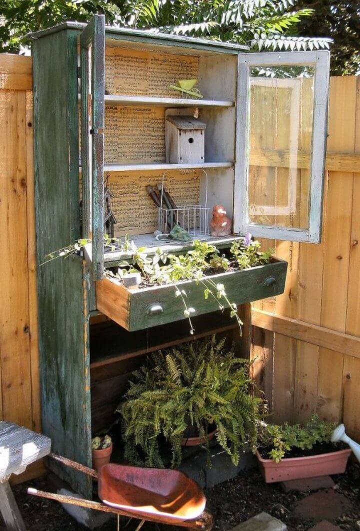 DIY Upcycled Bookcase Garden Storage