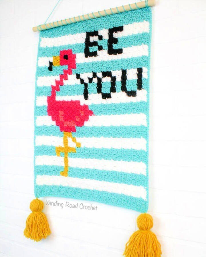 How to Crochet Flamingo Wallhanging