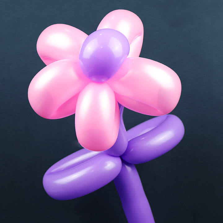 How to Make a Balloon Flower