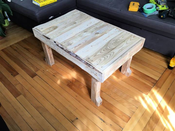 How to Make a Pallet Coffee Table