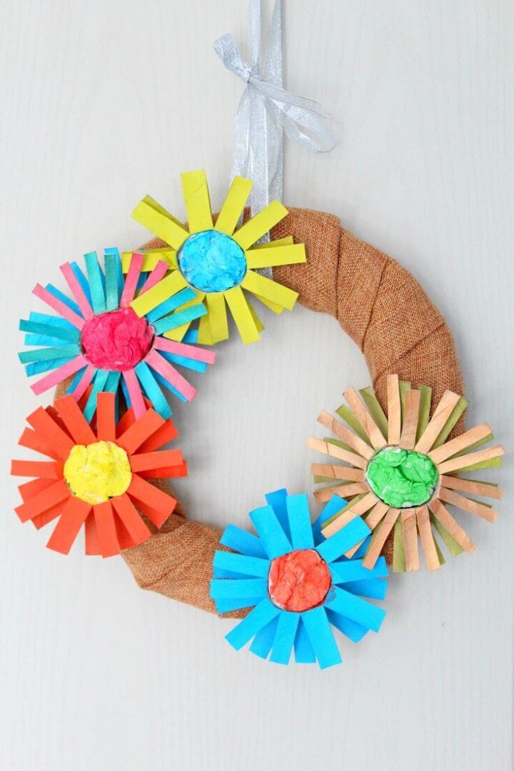 Paper Tube Flower Wreath