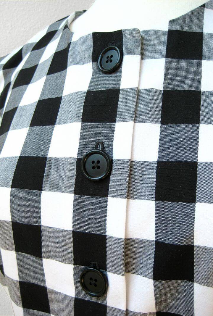 Sew a Sew through Button
