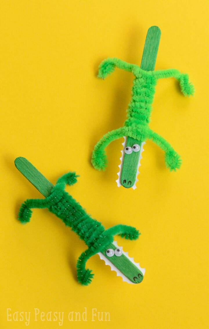 Craft Sticks and Pipe Cleaners Crocodile Craft