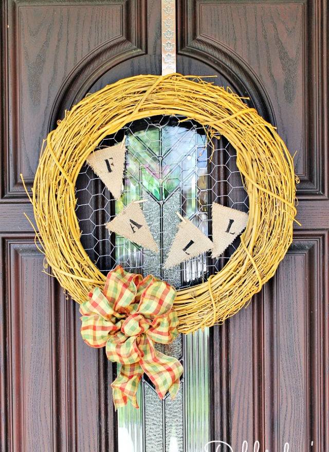 Chicken Wire and Burlap Fall Wreath