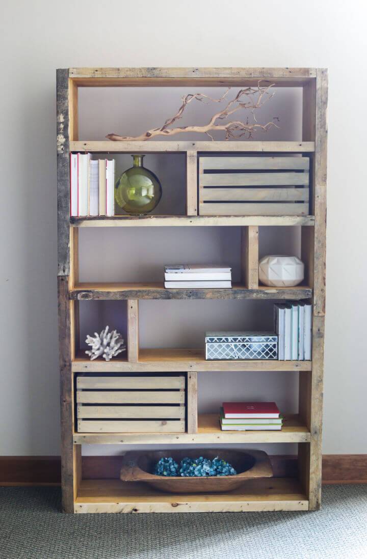 Crates and Reclaimed Pallet Bookshelf 1