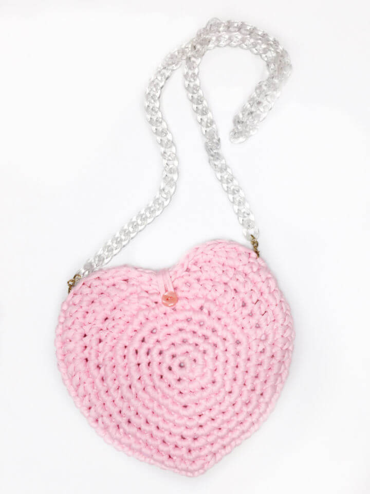 Crochet Sweetheart T shirt Yarn Purse Free Pattern