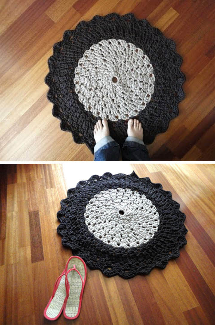 Crochet T shirt Rug Free Pattern