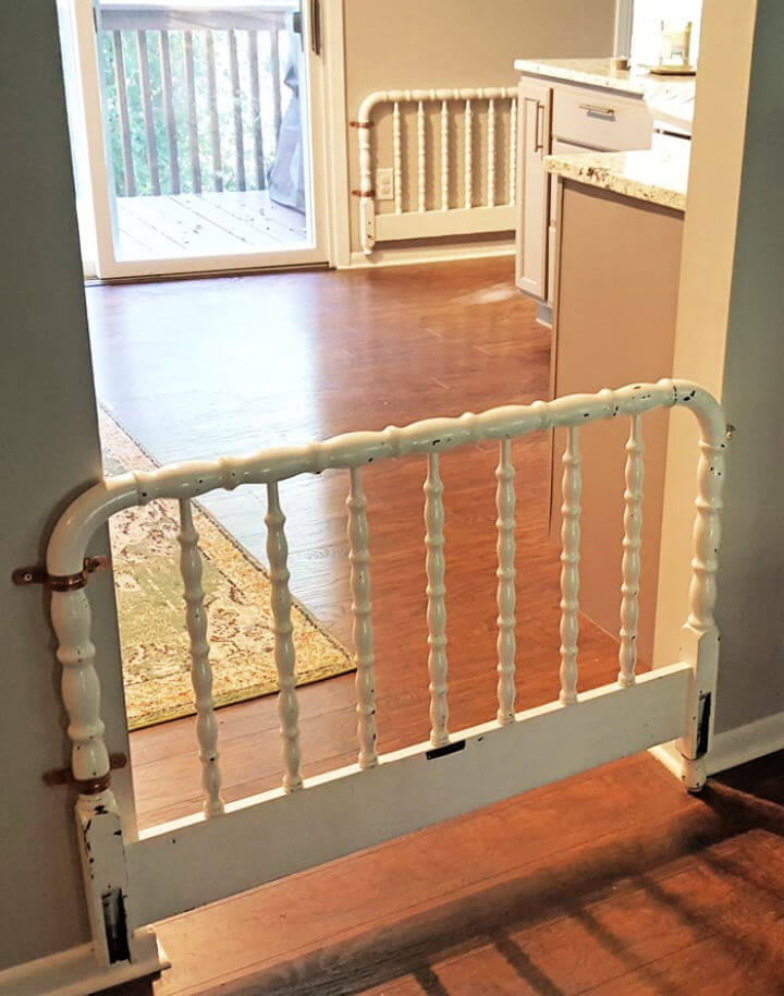 Diy sliding clearance pet gate