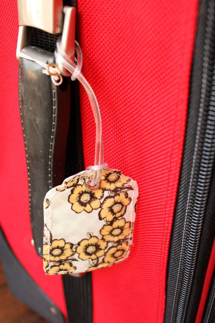 DIY Fabric Luggage Tags