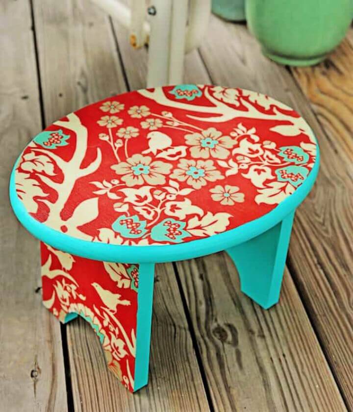 Step Stool Makeover With Mod Podge