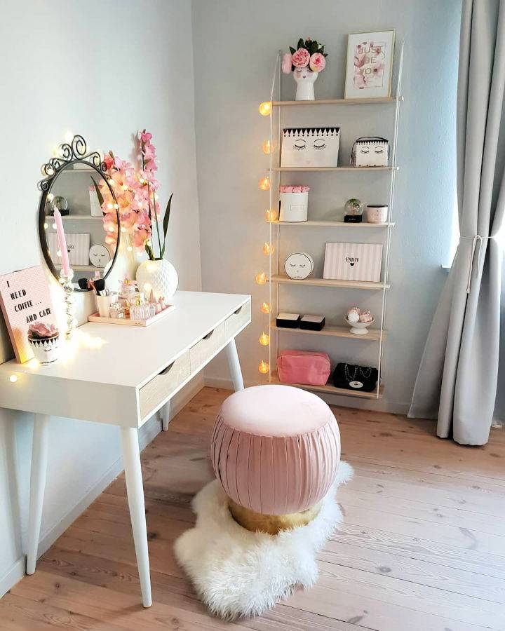 Dressing Table for Small Room