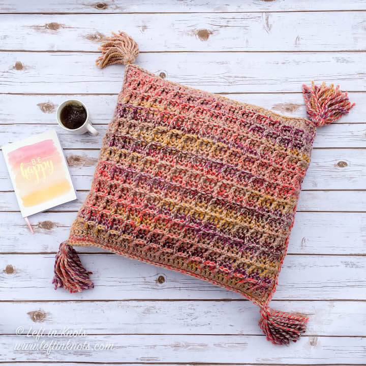 Free Crochet Waffle Stitch Throw Pillow Pattern