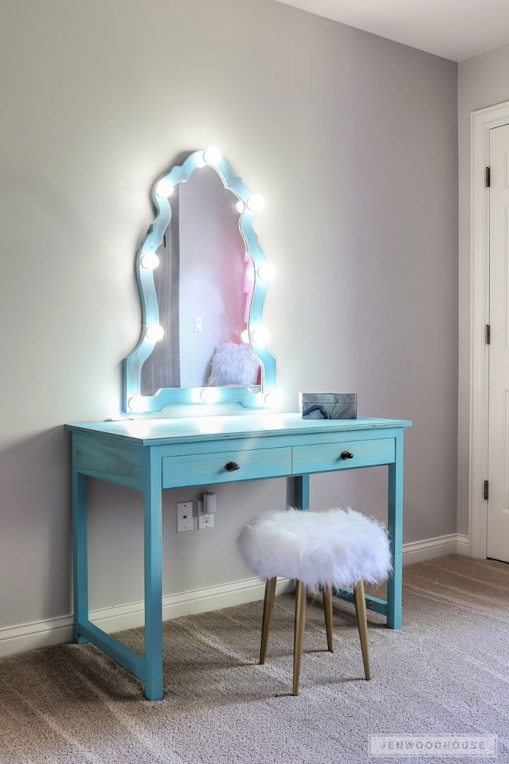 How to Build a Makeup Vanity