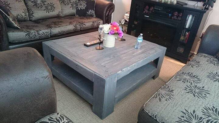 Pallet Table to Inspired Your Living Room