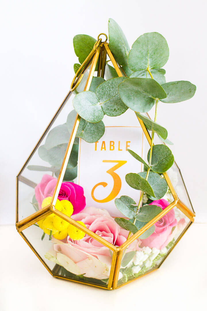 Pretty DIY Terrarium Table Number