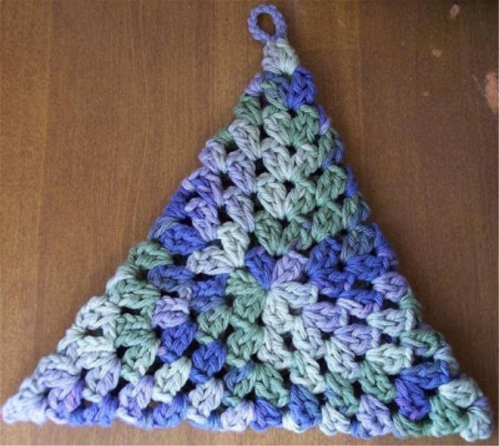 Quick Crochet Triangle Hot Pad Free Pattern