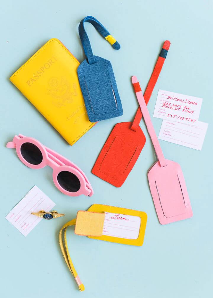Quick and Easy DIY Luggage Tags