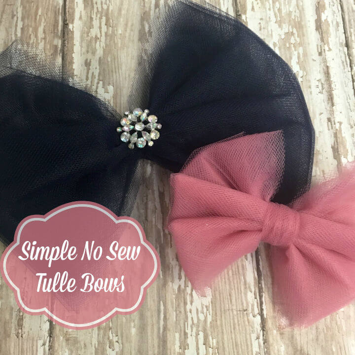 Simple DIY Tulle Hair Bow