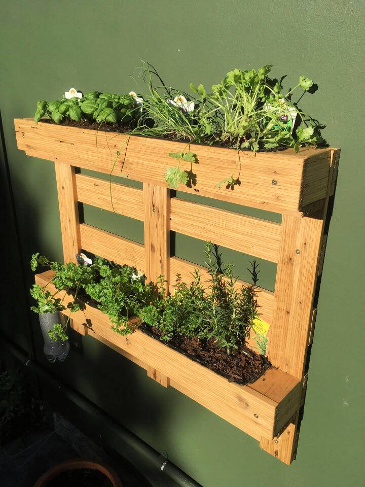 25 Unique Pallet Wood Ideas To Reuse Old Pallets ⋆ DIY Crafts