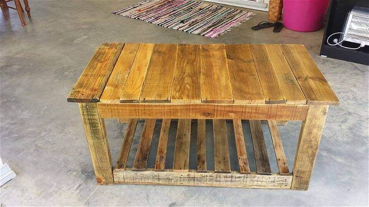 Stained Wood Pallet Coffee Table