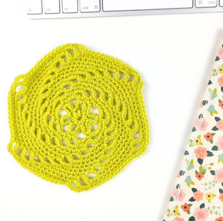 Vintage Swirly Hexagon Free Crochet Pattern
