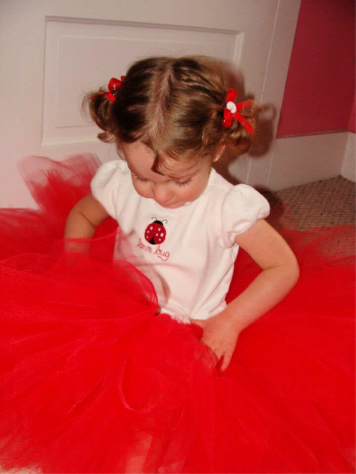 Simple DIY No Sew Tutu Skirt