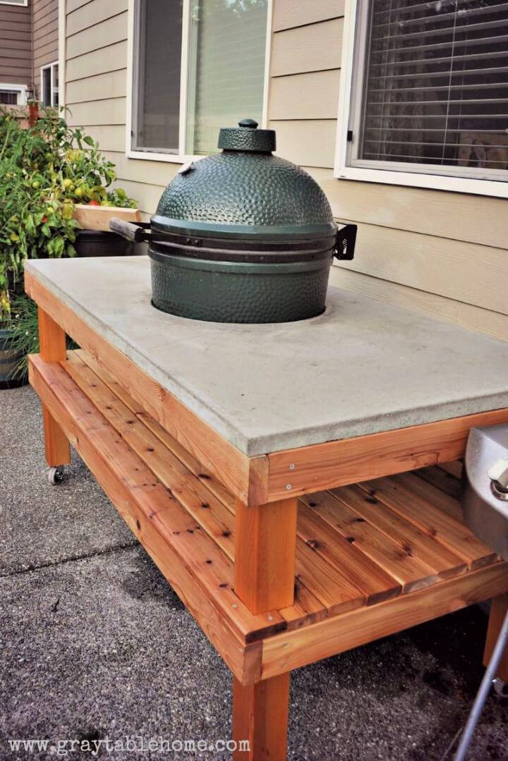 Big Green Egg Grill Table with Concrete Top