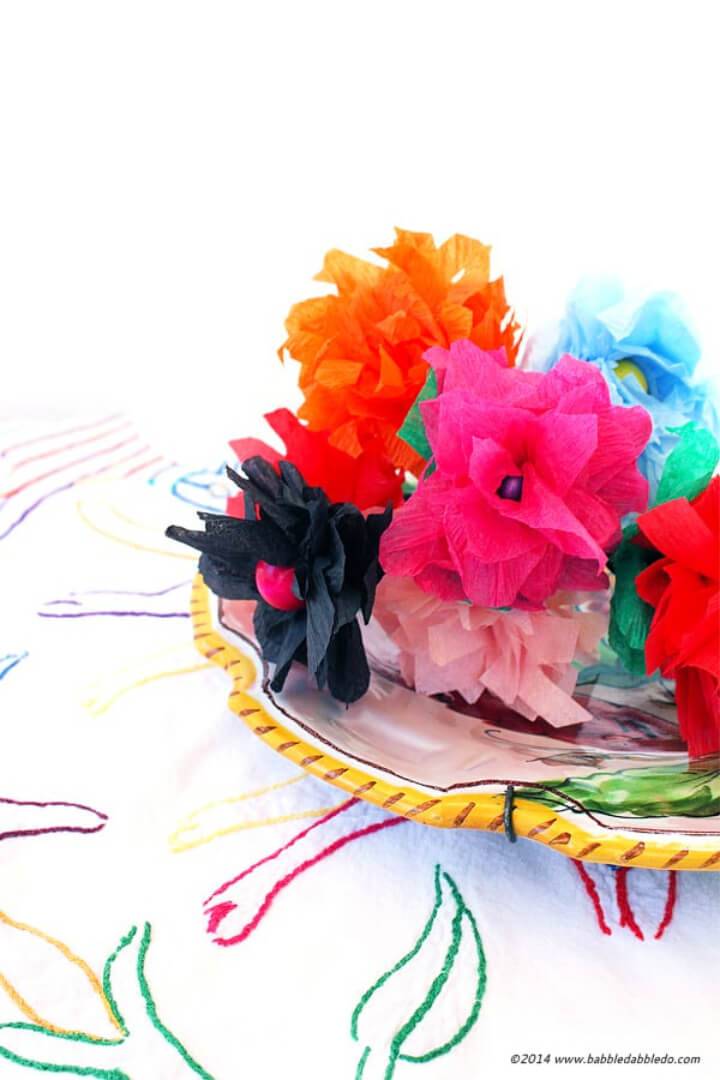 DIY 5 minute Crepe Paper Flowers