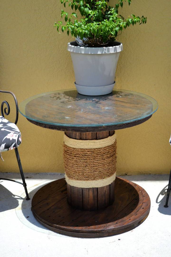 DIY Cable Spool Table for Your Backyard