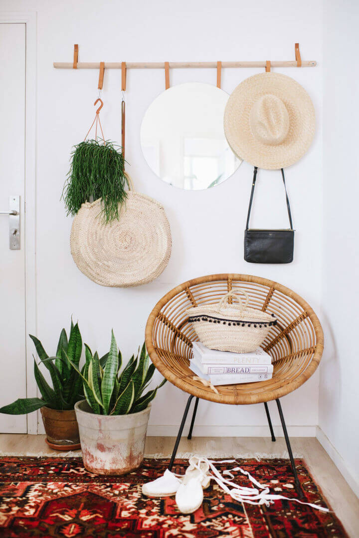 DIY Hanging Entryway Organizer