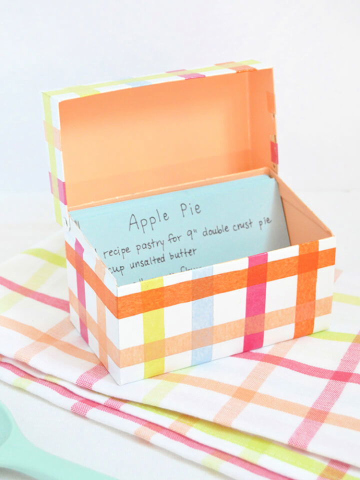 DIY Mod Podge Recipe Box