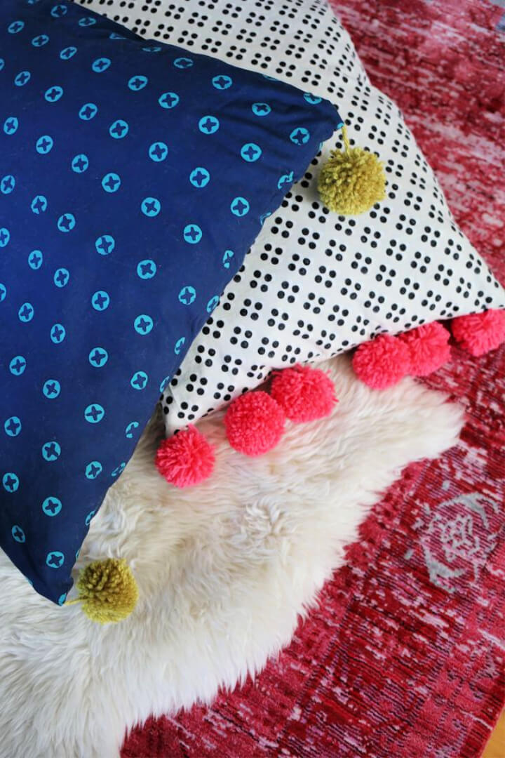 DIY Pom Pom Oversized Floor Pillow