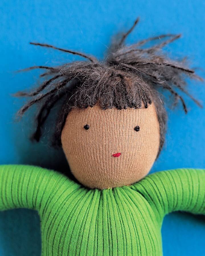 DIY Rag Doll from Fabric and Yarn