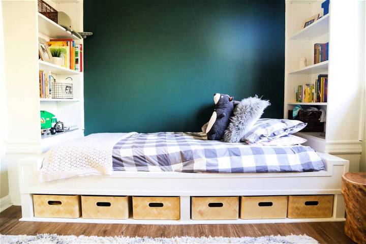 DIY Storage Daybed With Build in Shelves