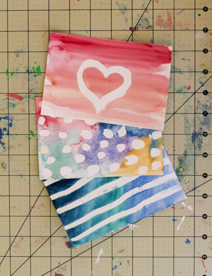 How to Make Watercolor Postcards