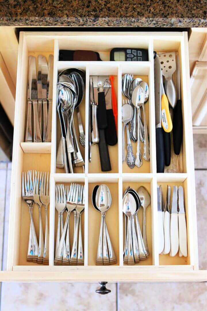 DIY Wooden Kitchen Drawer Organizer