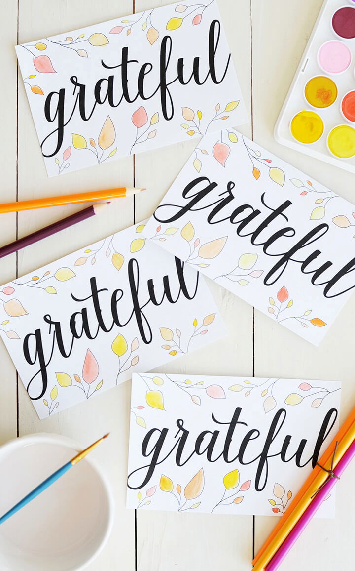 Easy DIY Printable Thanksgiving Postcards