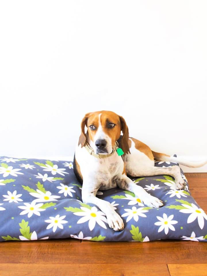 Easy to Sew Zippered Dog Bed Cover