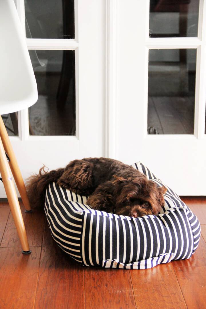 Free Dog Bed Sewing Pattern