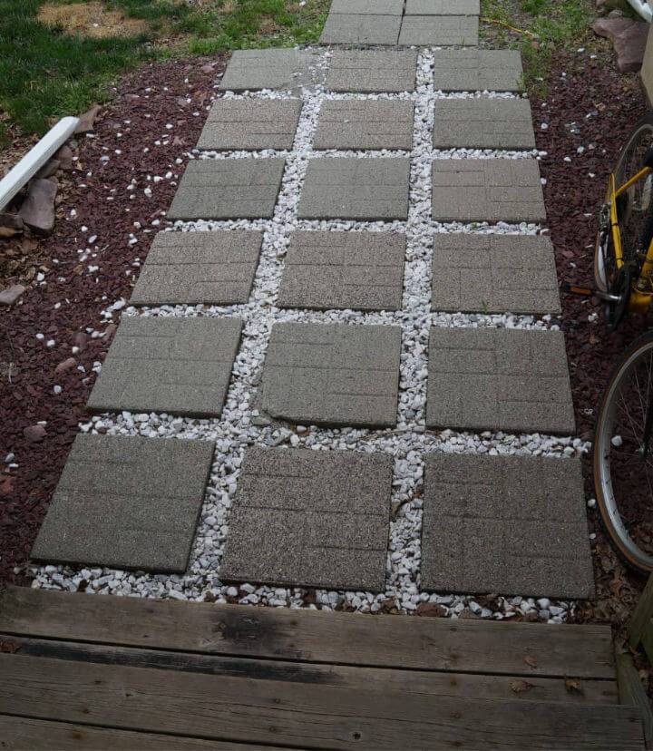 Homemade Concrete Stepping Stone Walkway