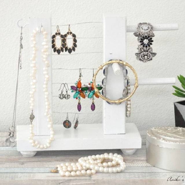 How to Build A Wooden Jewelry Organizer