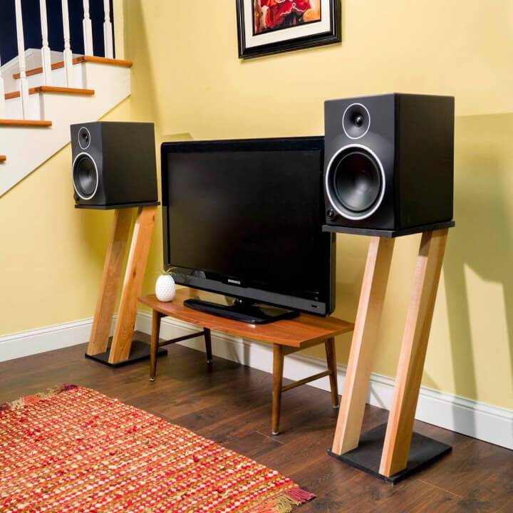 How to Build Speaker Stands