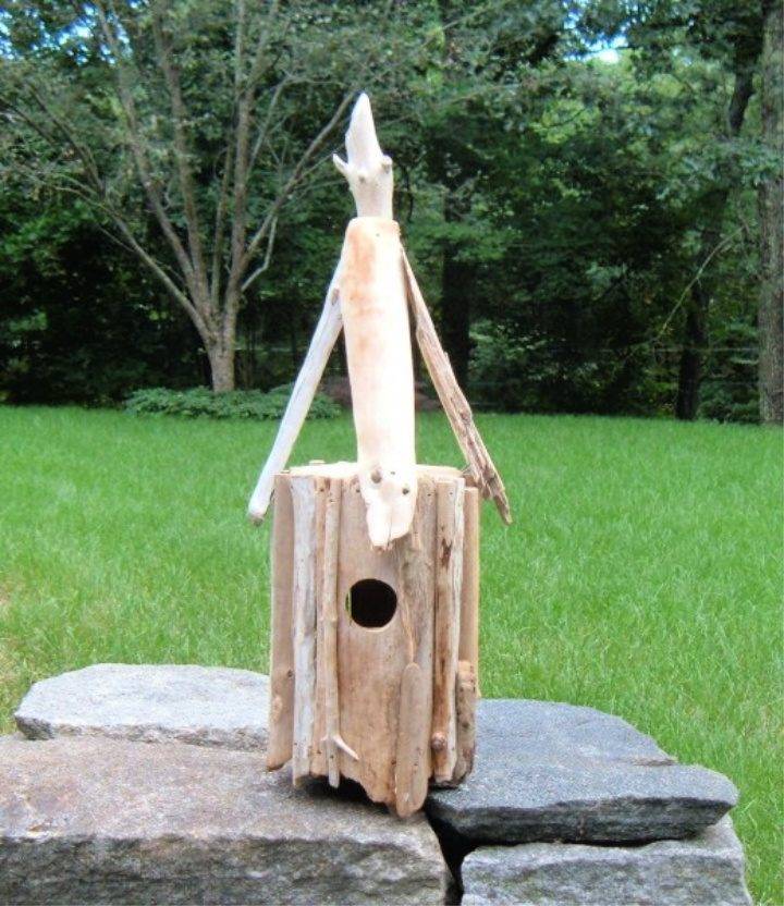 How to Make a Driftwood Birdhouse