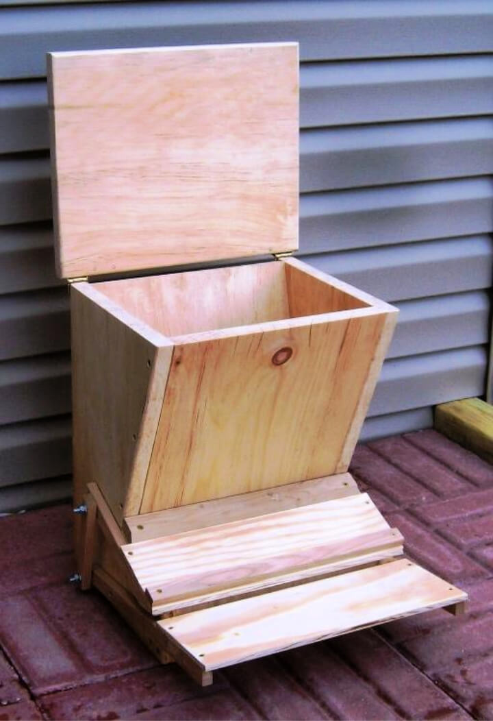 20 Free DIY Chicken Feeder Plans Automatic Chicken Feeder   How To Make A Treadle Chicken Feeder 