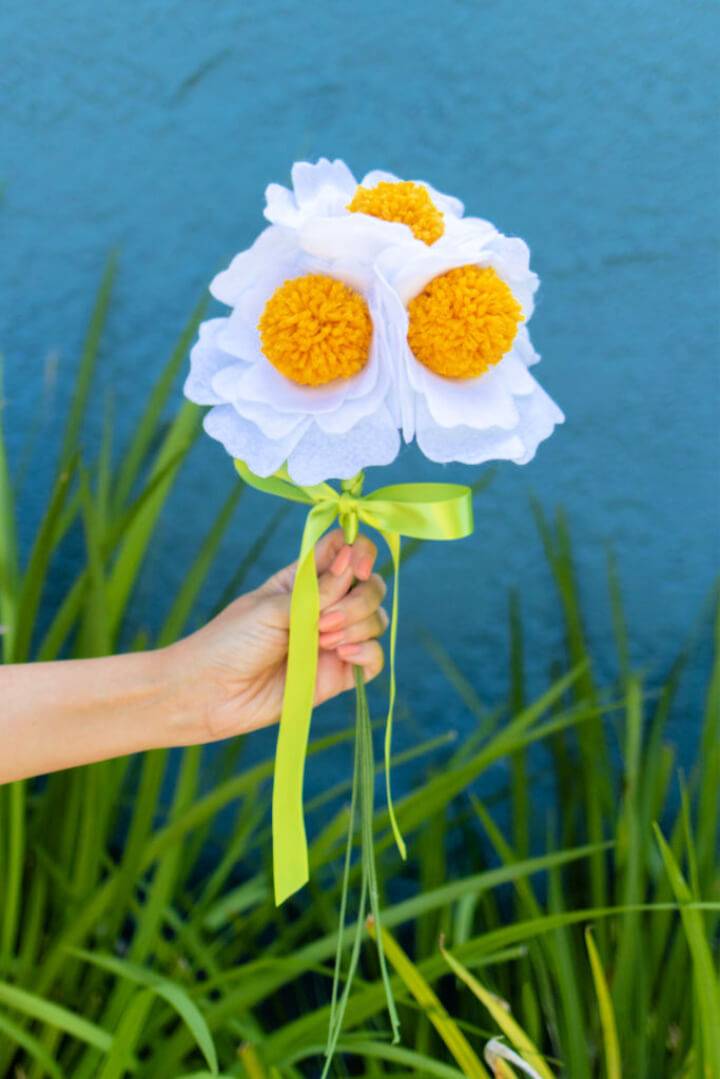 Make Your Own Felt Pom Pom Flowers