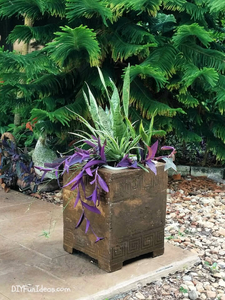 Make a Concrete Planter With Rapid Set